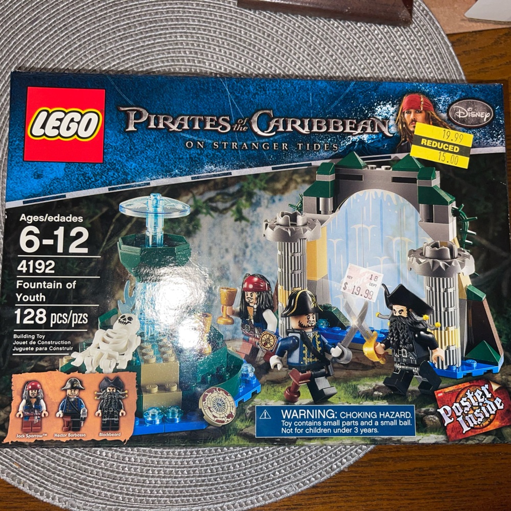 RARE! NWT SEALED Pirates of the Caribbean LEGO 4192